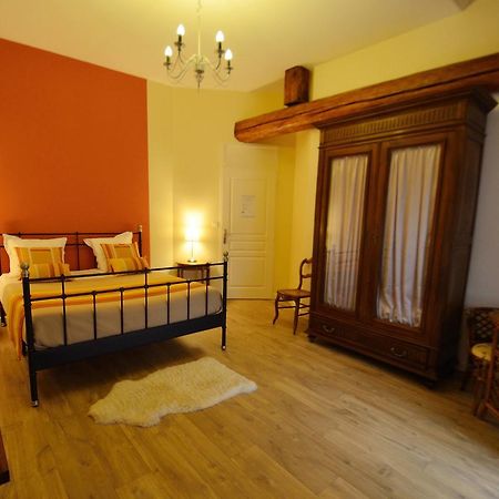 Chambre D'Hotes Le Jardin Des Pierres Dorees Marcy Екстер'єр фото