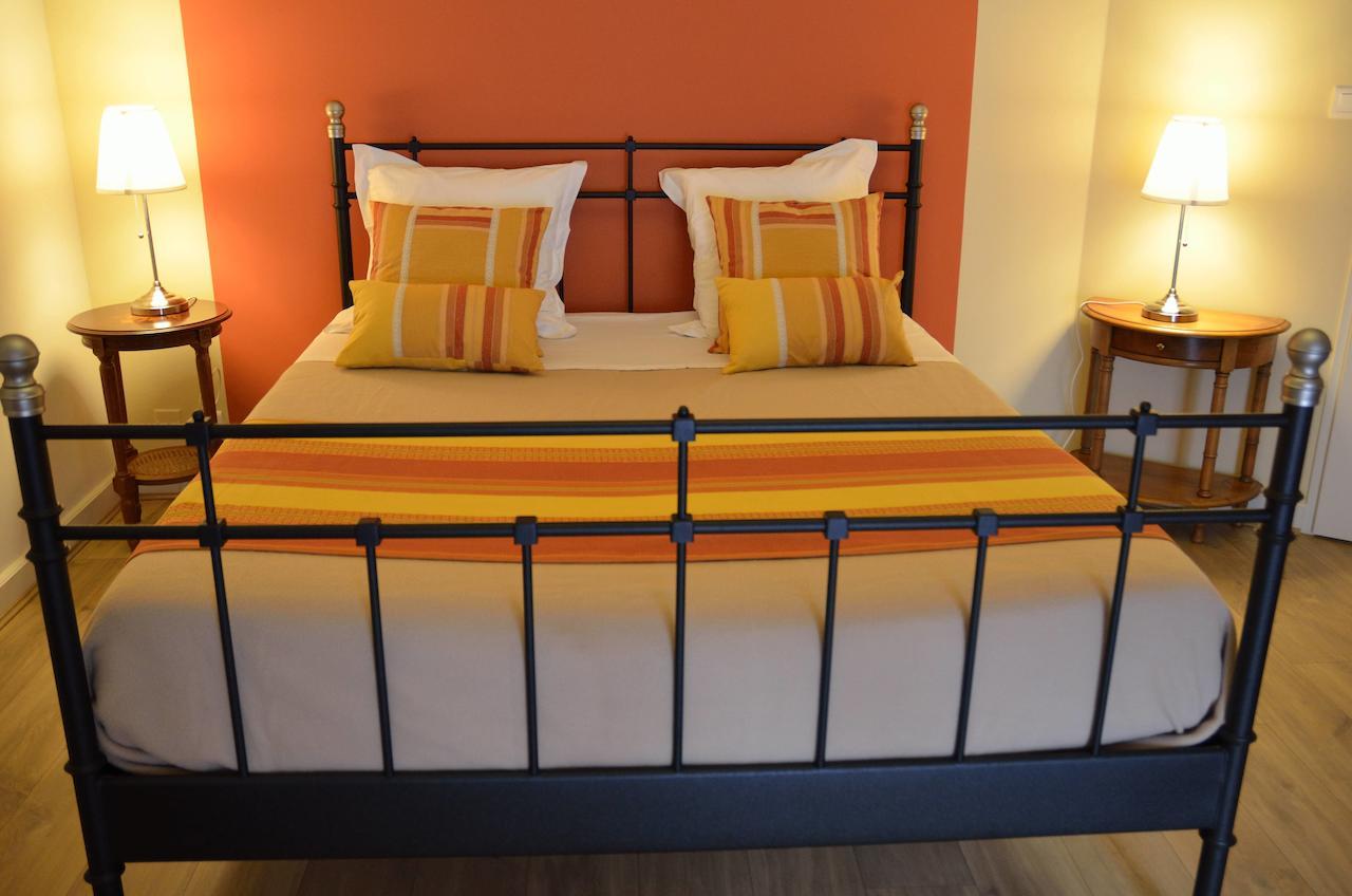 Chambre D'Hotes Le Jardin Des Pierres Dorees Marcy Номер фото